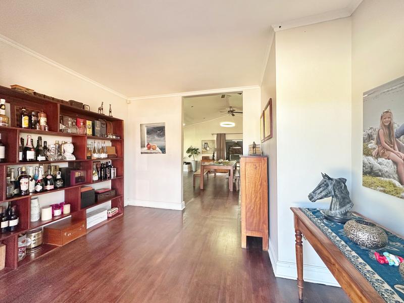 5 Bedroom Property for Sale in Klein Dassenberg Western Cape
